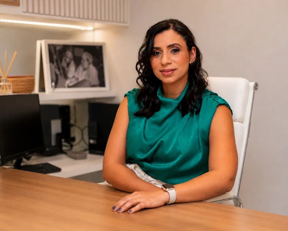 Dra. Carolina Ribeiro